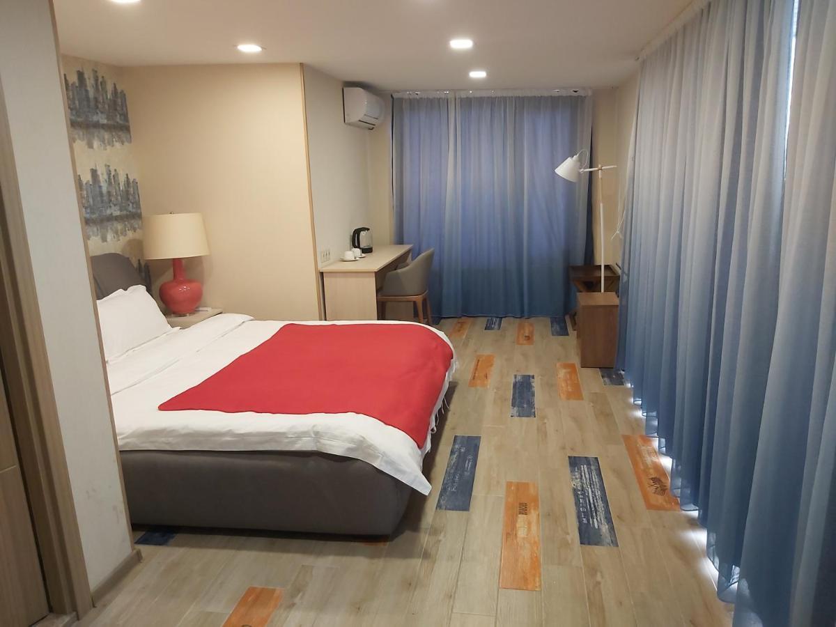 Veranda Tbilisi Exteriör bild